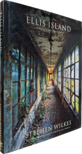 Product image: ELLIS ISLAND: GHOSTS OF FREEDOM