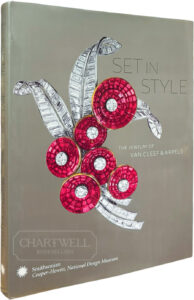 Product image: SET IN STYLE